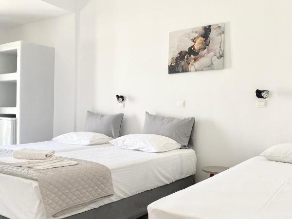 Fikas Hotel : photo 4 de la chambre chambre triple