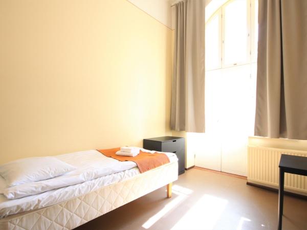 Forenom Hostel Röykkä : photo 8 de la chambre chambre simple
