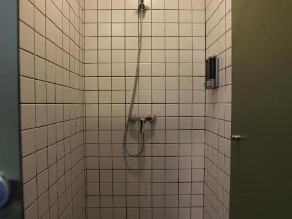 AZ The Botanic Hostel : photo 6 de la chambre lit dans dortoir féminin de 12 lits