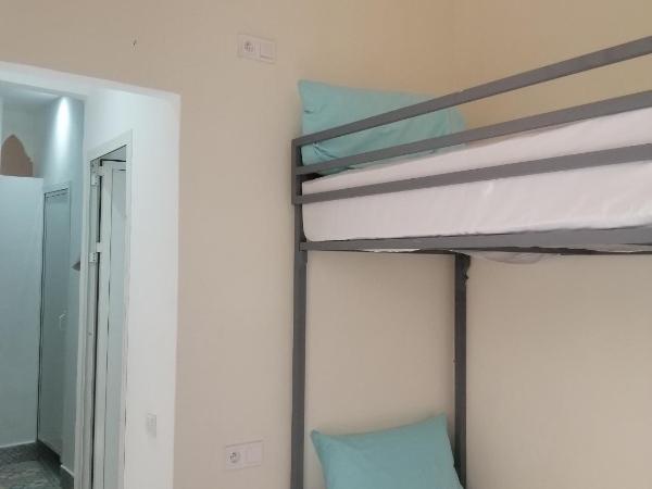 Hostel Laksour : photo 5 de la chambre lit dans dortoir pour femmes de 6 lits