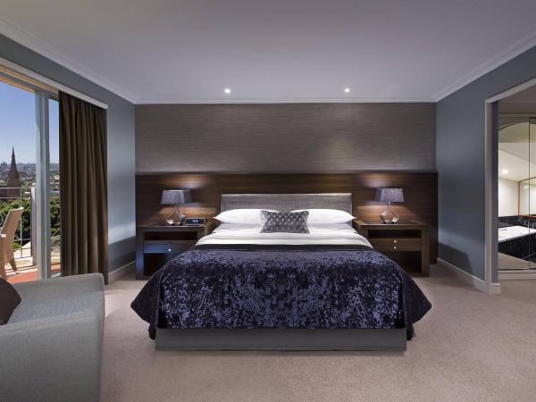 Sheraton Grand Sydney Hyde Park : photo 2 de la chambre suite 1 chambre d’angle avec terrasse - accès au salon club