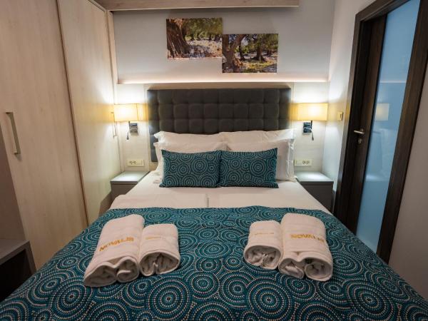 Bed&Breakfast Novalis : photo 5 de la chambre chambre familiale avec balcon