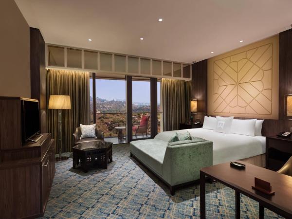 ITC Kohenur, a Luxury Collection Hotel, Hyderabad : photo 4 de la chambre chambre exécutive club exclusive avec balcon - vue sur ville