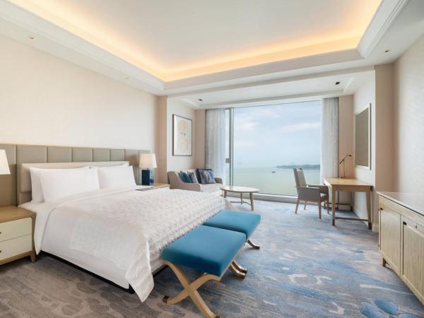 Le Méridien Suzhou, Suzhou Bay : photo 3 de la chambre chambre lit king-size - vue sur lac
