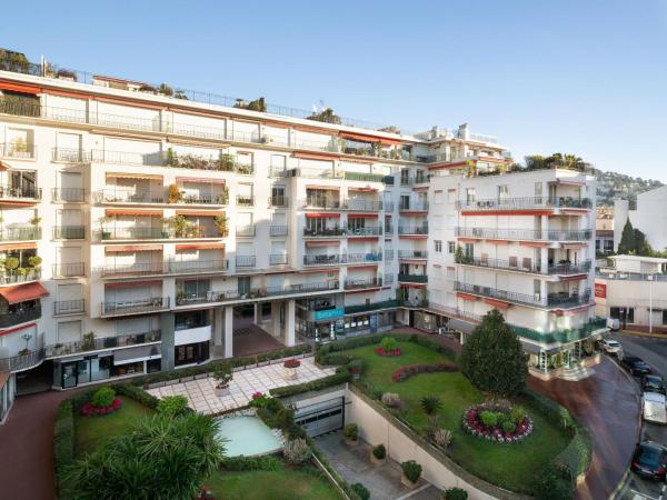 JW Marriott Cannes : photo 4 de la chambre chambre deluxe - vue sur ville