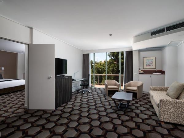 Rydges Canberra : photo 2 de la chambre suite embassy