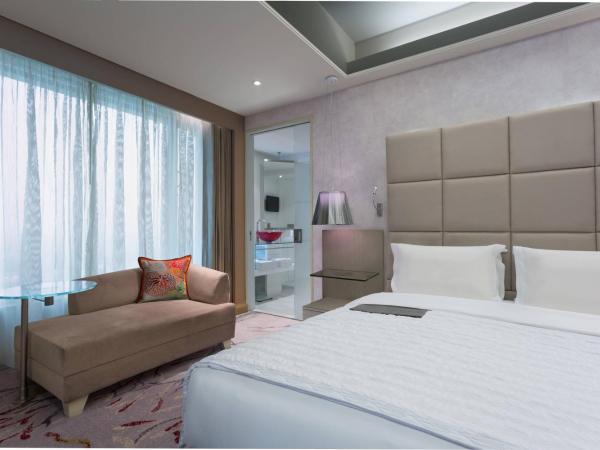 Le Meridien Gurgaon, Delhi NCR : photo 3 de la chambre one-bedroom executive suite - executive lounge access  with inr 1000 credit , late check-out by 1300 hours and early check-in by 1400 hours, 15% discount on f&b