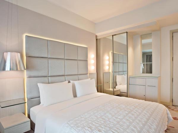 Le Meridien Gurgaon, Delhi NCR : photo 4 de la chambre deluxe room with cityscape view, king bed, inr 1000 credit, late check-out by 1300 hours and early check-in by 1400 hours and 15% discount on f&b   