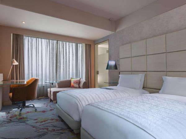 Le Meridien Gurgaon, Delhi NCR : photo 3 de la chambre single room with cityscape view, twin bed  , late check-out by 1300 hours and early check-in by 1400 hours, 15% discount on f&b
