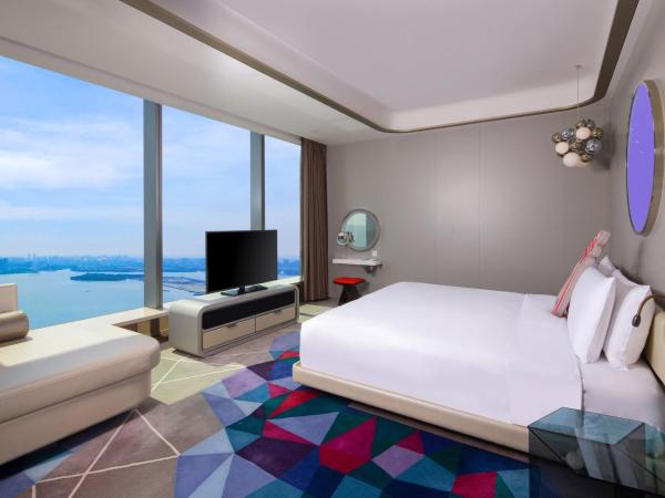 W Suzhou - Jinji Lake : photo 4 de la chambre chambre lit king-size mega - vue sur lac jinji