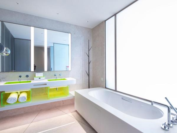 W Suzhou - Jinji Lake : photo 4 de la chambre sensational king, guest room, 1 king, suzhou center view