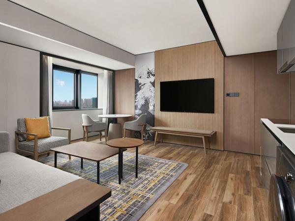 Sheraton Chengdu Lido Hotel : photo 2 de la chambre appartement suite