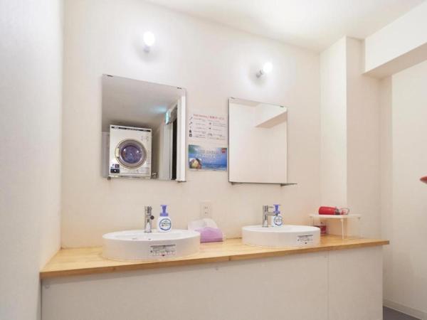 Osaka Guesthouse Sakura : photo 2 de la chambre lit superposé dans dortoir mixte