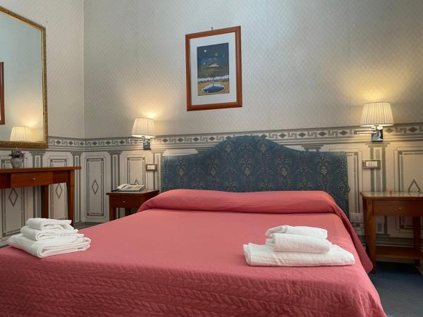 City Hall : photo 1 de la chambre suite - vue sur jardin