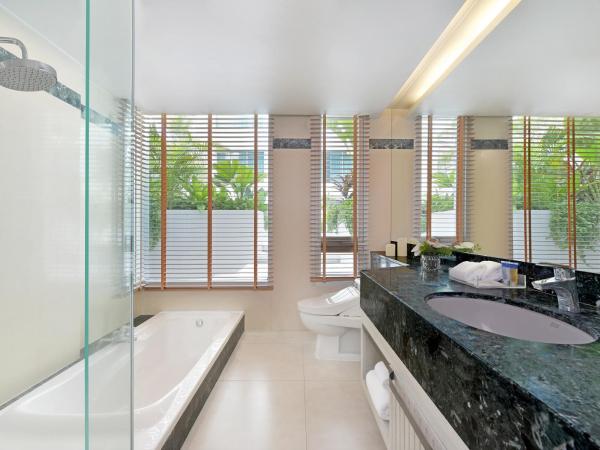 Centre Point Sukhumvit 10 : photo 5 de la chambre suite greenery (nouvelle aile)