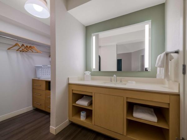 Sonesta ES Suites Orlando International Drive : photo 6 de la chambre suite 1 chambre lit king-size