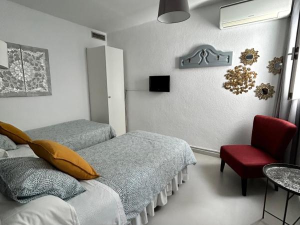 Hostal Berlin : photo 4 de la chambre chambre double ou lits jumeaux