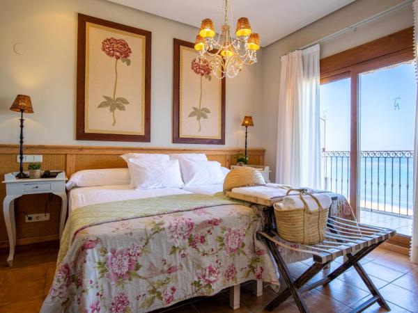 Hotel Los Ángeles Denia : photo 6 de la chambre chambre double supérieure - vue sur mer