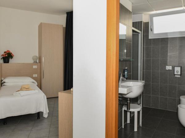 Hotel Eden : photo 3 de la chambre chambre simple