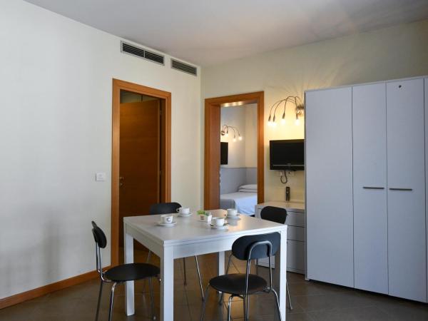 Hotel Eden : photo 9 de la chambre appartement 1 chambre avec terrasse, accès à la plage et parking