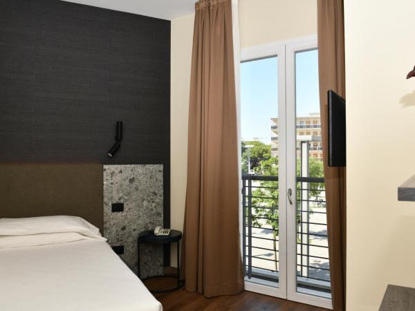 Hotel Eden : photo 1 de la chambre chambre simple supérieure