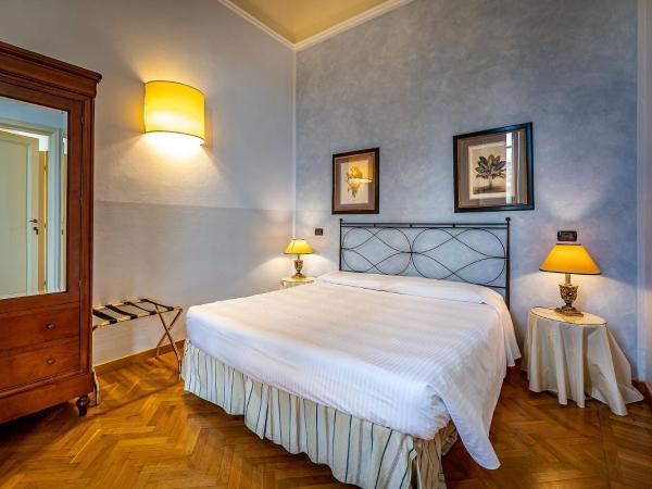 Palazzo Gamba Apartments al Duomo : photo 4 de la chambre appartement avec balcon