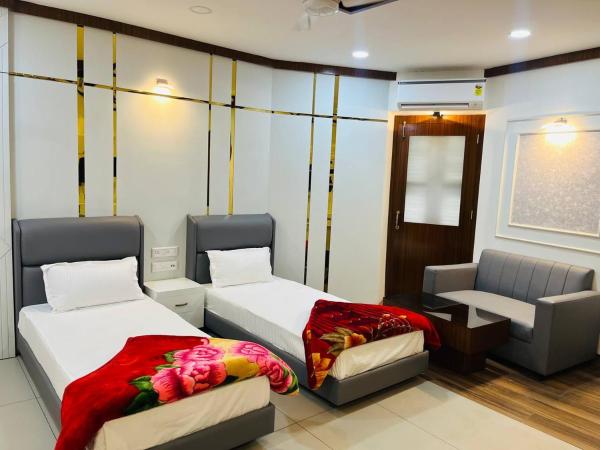 Hotel Majestic : photo 3 de la chambre chambre triple exécutive