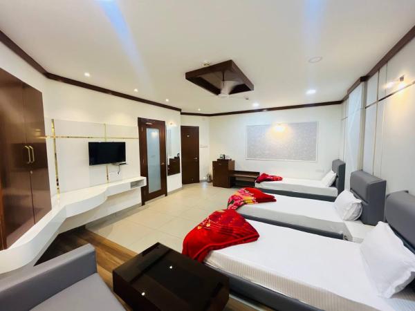 Hotel Majestic : photo 5 de la chambre chambre triple exécutive