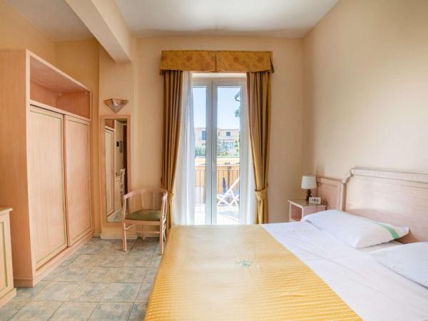 Hotel Royal Terme : photo 3 de la chambre chambre double ou lits jumeaux supérieure - vue sur piscine