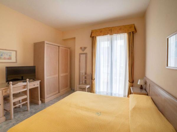 Hotel Royal Terme : photo 4 de la chambre chambre double ou lits jumeaux supérieure - vue sur piscine