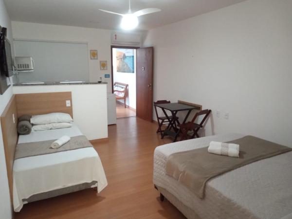 Búzios Conforto Guest House - 450 metros Rua das Pedras : photo 7 de la chambre chambre quadruple