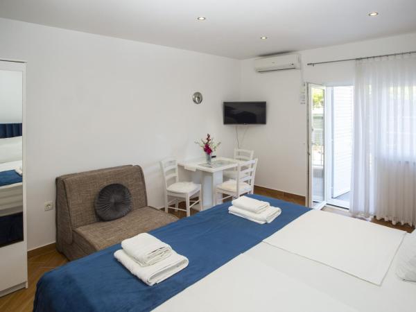 Guest House Kušeta : photo 4 de la chambre studio