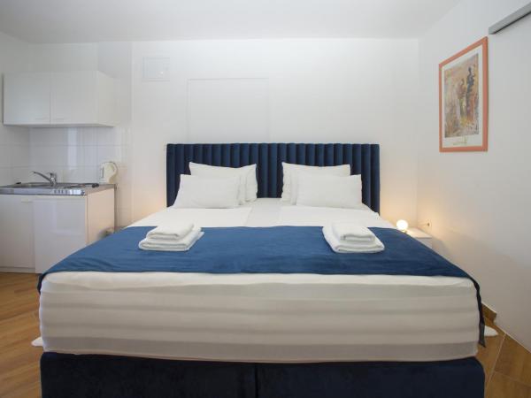 Guest House Kušeta : photo 9 de la chambre studio