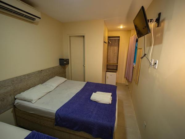 Boulevard Bed & Breakfast : photo 2 de la chambre suite avec salle de bains privative