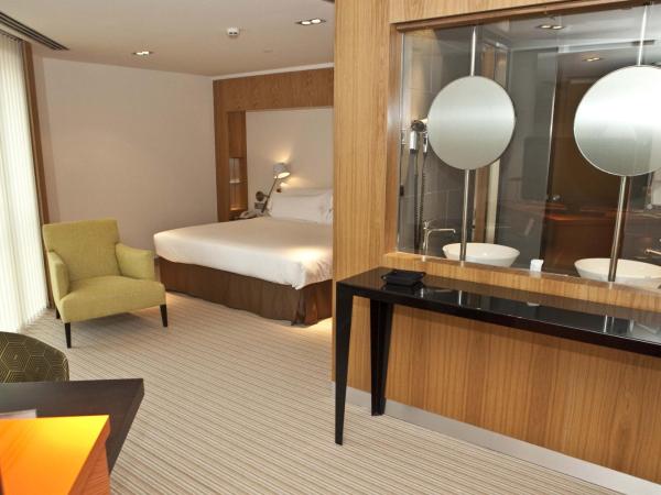 Hotel Alfonso : photo 2 de la chambre chambre double ou lits jumeaux avec coin salon