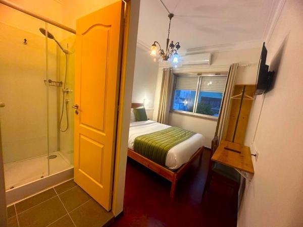 LISABONNA GUEST HOUSE : photo 3 de la chambre chambre double avec salle de bains privative