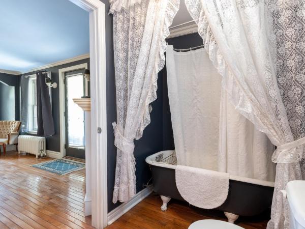 Chestnut Inn : photo 6 de la chambre chambre deluxe double ou lits jumeaux