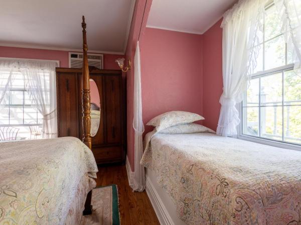 Chestnut Inn : photo 5 de la chambre chambre lits jumeaux et queen de luxe