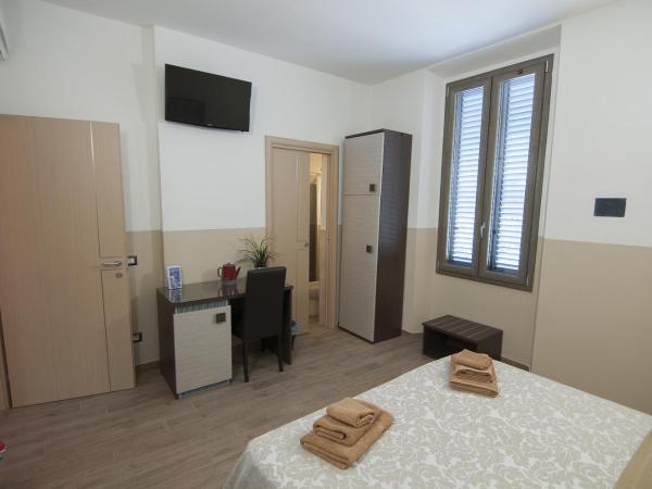 Guesthouse Buonarroti Florence : photo 4 de la chambre chambre deluxe double ou lits jumeaux