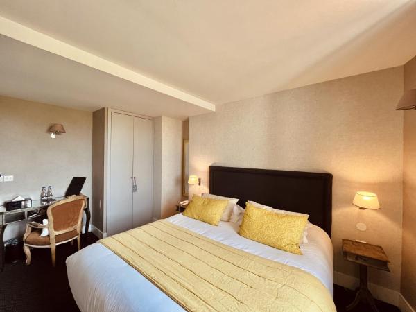 Htel des Basses Pyrnes - Bayonne : photo 5 de la chambre chambre double ou lits jumeaux prestige
