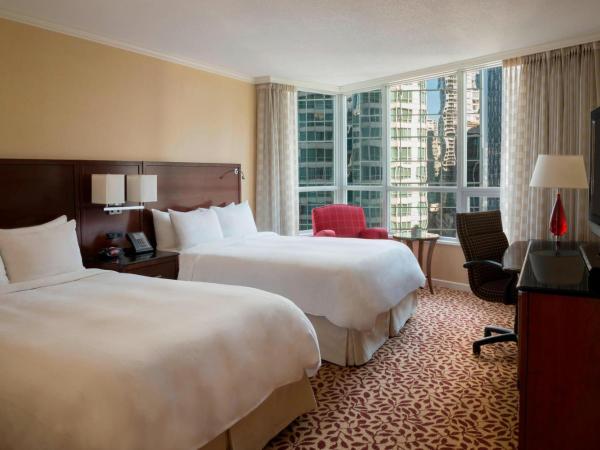 Vancouver Marriott Pinnacle Downtown Hotel : photo 1 de la chambre chambre double avec 2 lits doubles - vue sur ville