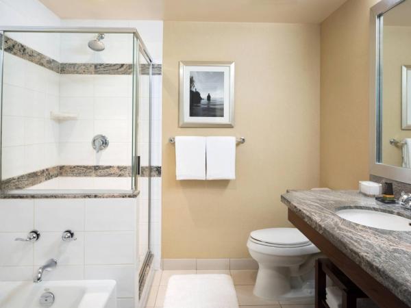 Vancouver Marriott Pinnacle Downtown Hotel : photo 3 de la chambre chambre lit king-size - vue sur port