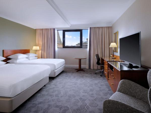 Delta Hotels by Marriott Liverpool City Centre : photo 3 de la chambre chambre familiale