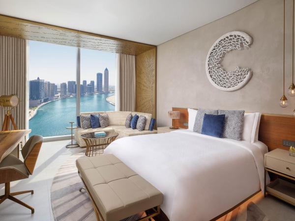 The St. Regis Downtown Dubai : photo 2 de la chambre chambre lit king-size deluxe avec service de majordome st regis signature - vue sur canal