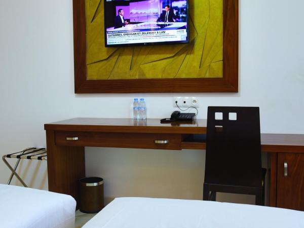 MIRANDA HOTEL - Tanger : photo 3 de la chambre chambre lits jumeaux standard
