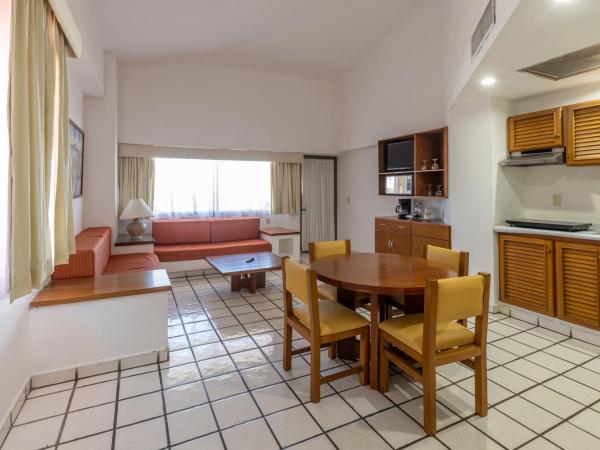 Costa de Oro Beach Hotel : photo 4 de la chambre suite con cocineta y vista al mar