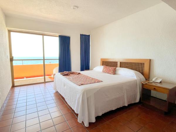 Costa de Oro Beach Hotel : photo 3 de la chambre suite 2 chambres