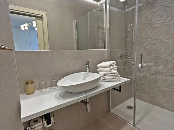 Rooms Little Rock Center : photo 9 de la chambre chambre double standard - premier Étage