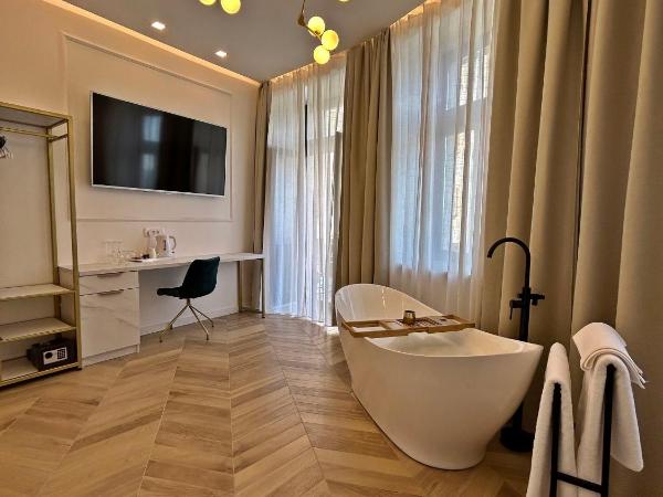 Rooms Little Rock Center : photo 3 de la chambre chambre double avec balcon