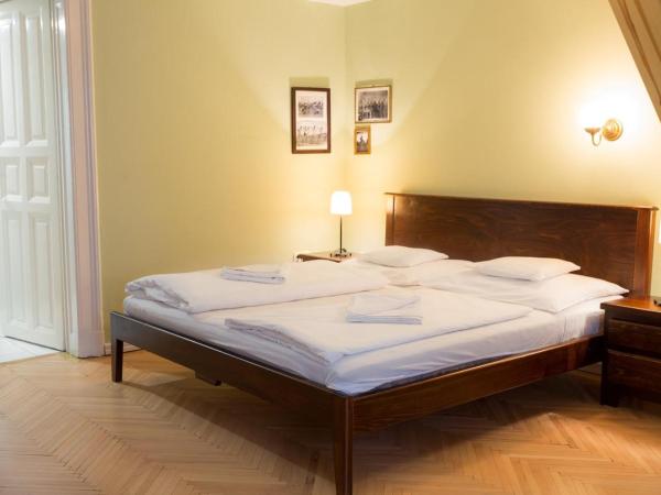 A10 Budapest Center Aparthotel : photo 1 de la chambre chambre lit king-size standard